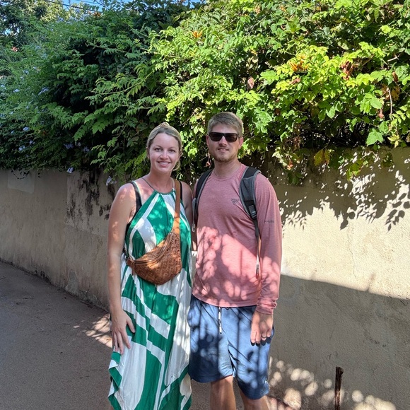 Meet your Posher, Lindsey - Picture 5 of 5